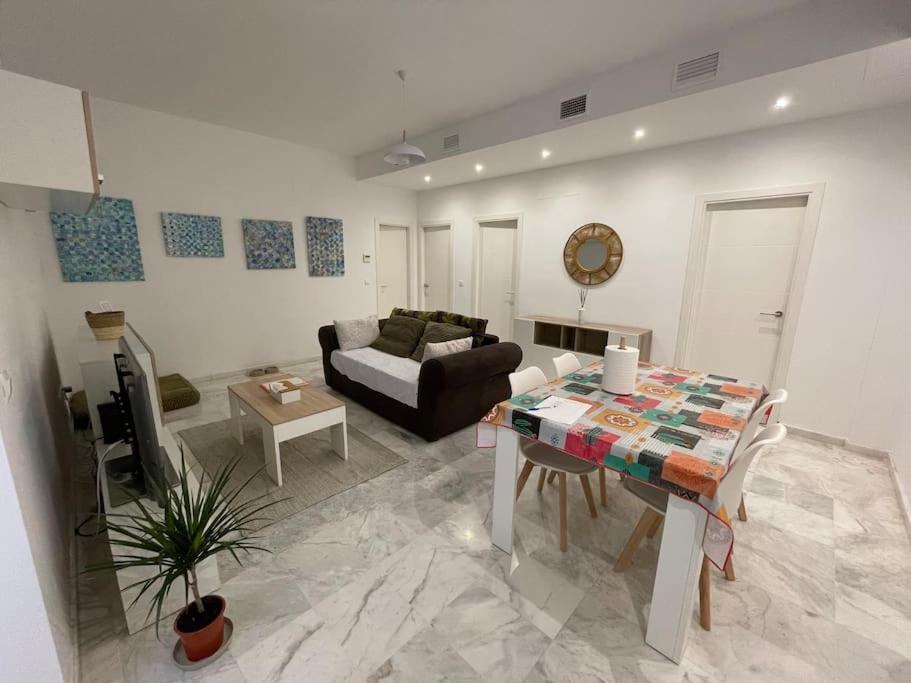 Rincon Roma Apartment Gelves ภายนอก รูปภาพ